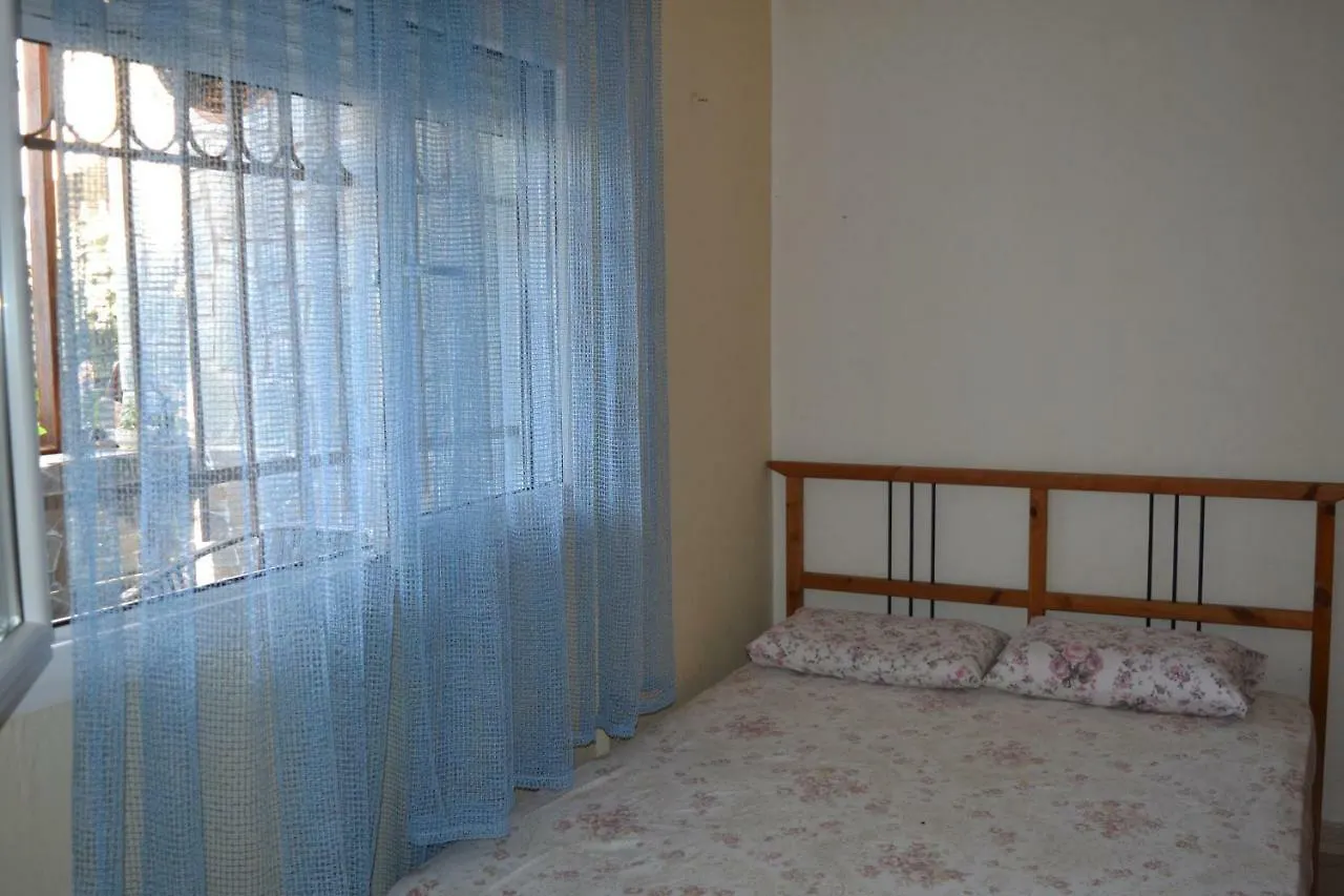 Roses Studios Nea Michaniona Apartment
