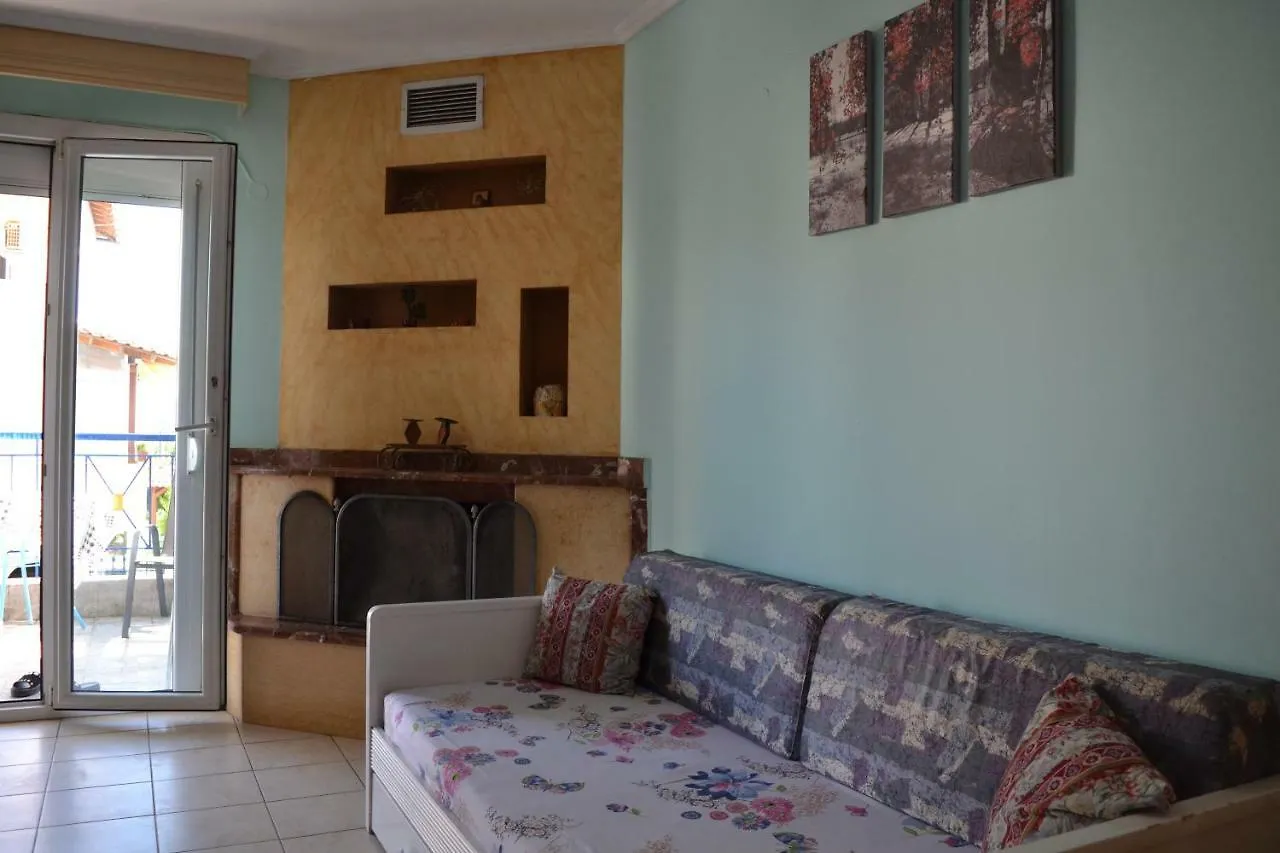 Roses Studios Nea Michaniona Apartment